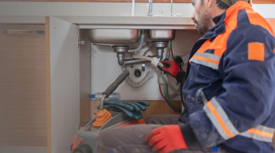 Professional tankless water heater installation services in Armington, IL